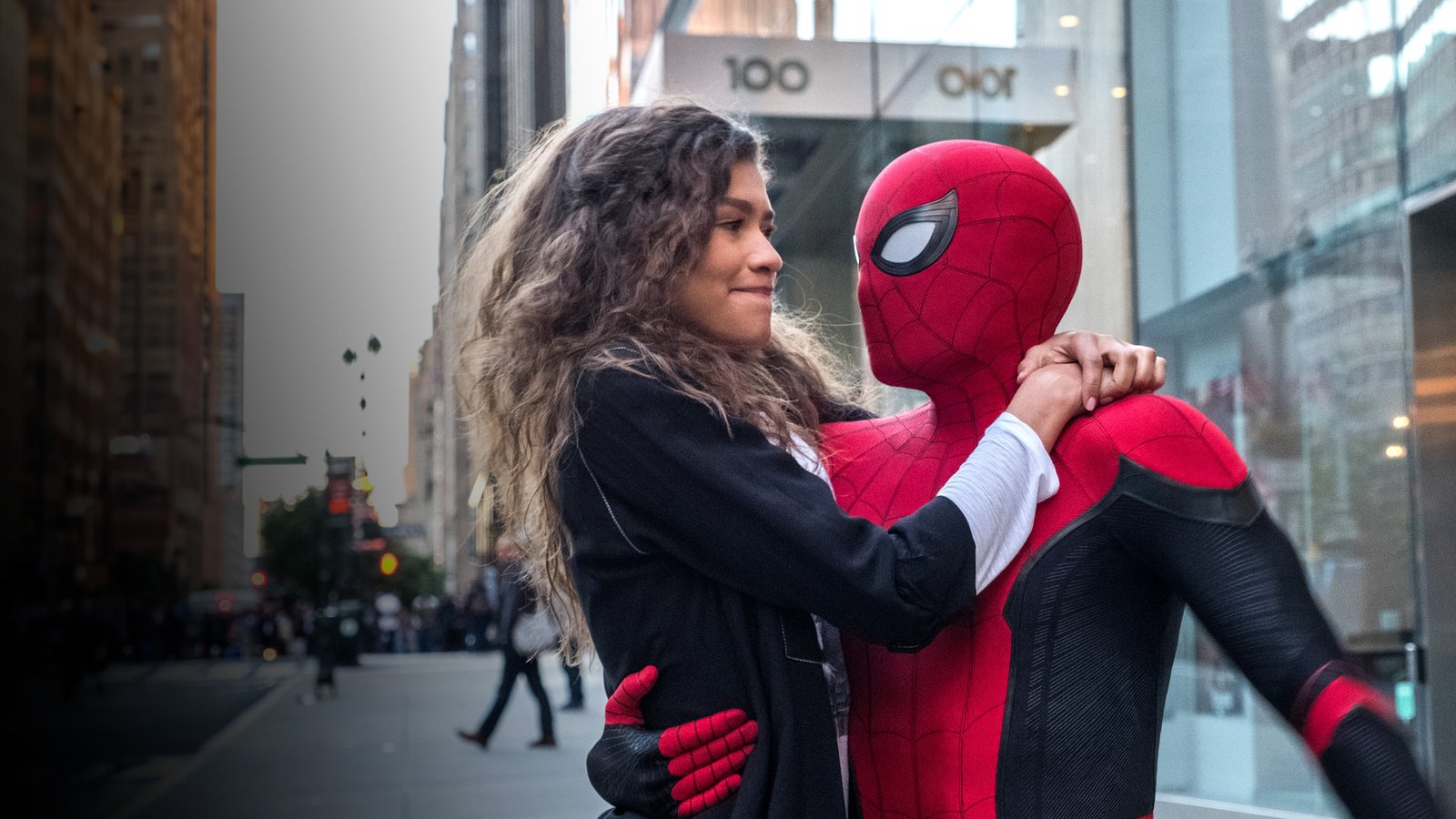 Người Nhện Xa Nhà