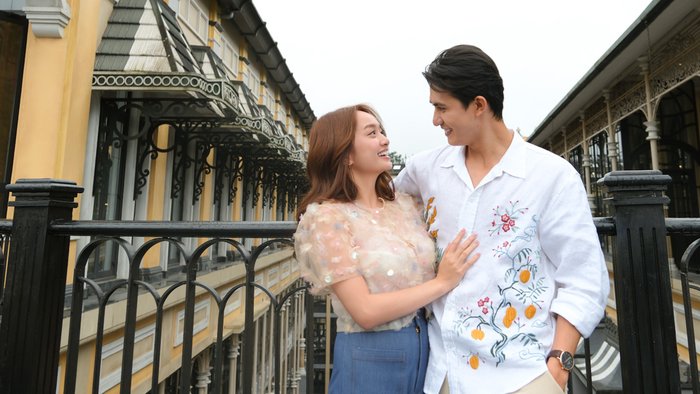 MV Cô Gái Việt Nam